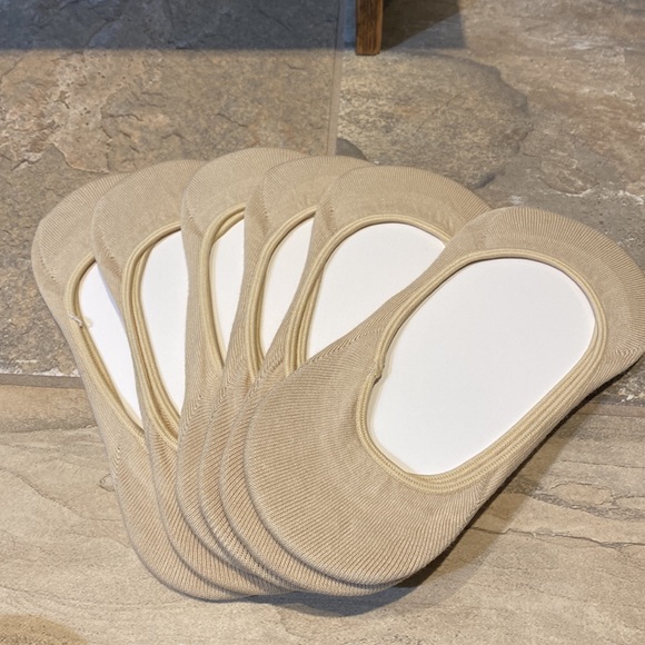 Women’s No Show Socks - Picture 3 of 8